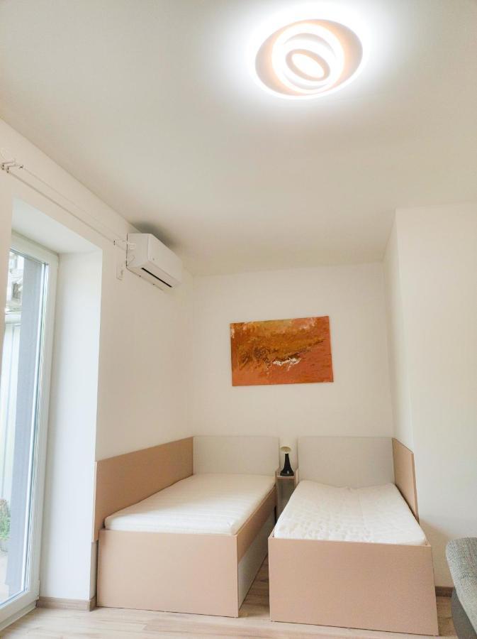 Hotel Harmonia Vendeghaz Segedyn Zewnętrze zdjęcie